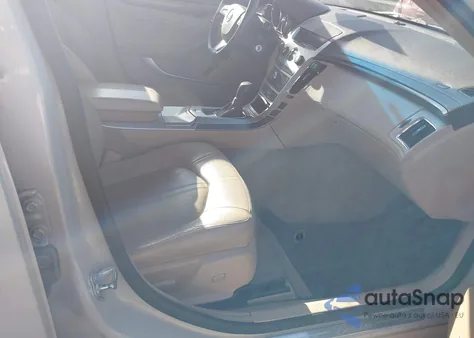 2011 Cadillac Cts Standard z USA, uszkodzony, nr VIN 1G6DL5ED6B0109554